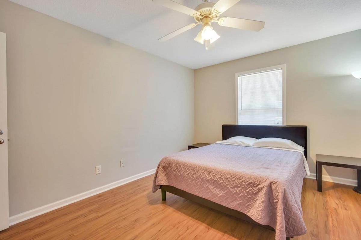 Charming Gray Home- 5 Mins From Gsu! Statesboro Exterior foto